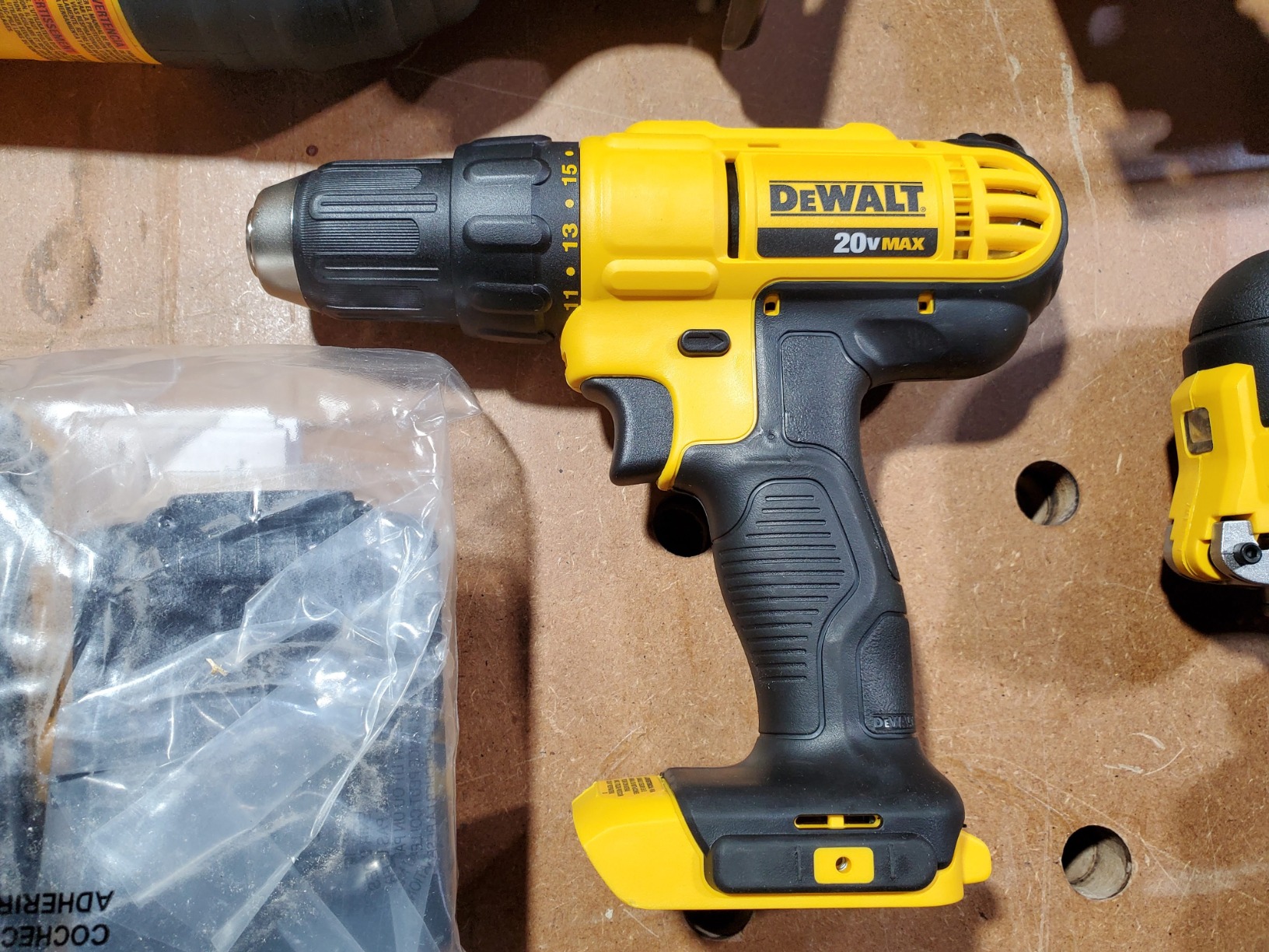 DEWALT Tools 5 Tool Power Tool Combo Kit, Cordless Drill Impact Driver Saw Oscillating Multi-tool Set with 20V MAX Battery and Charger (DCK551D1M1) customer photo 2