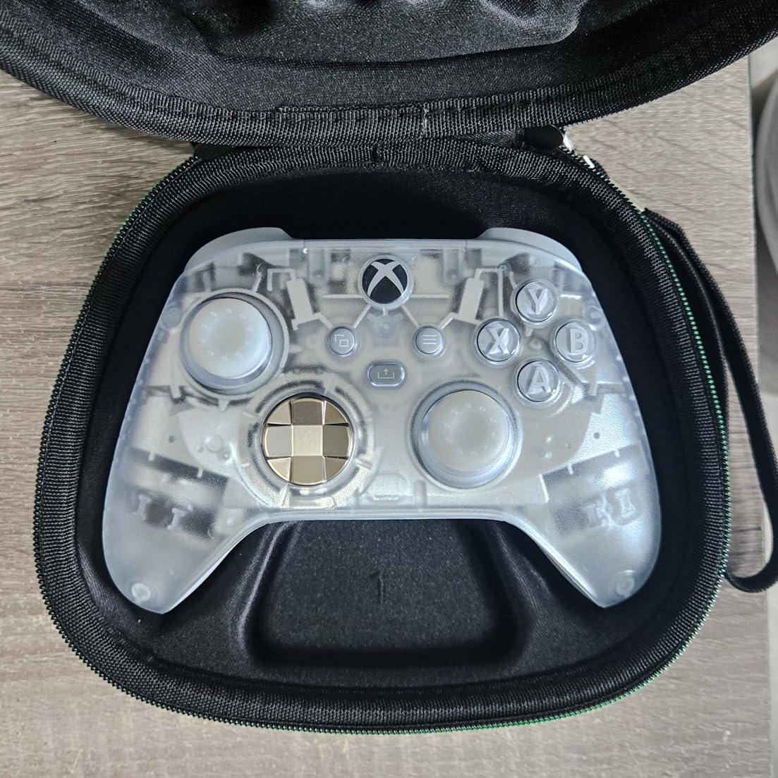 sisma Carry Case Compatible with Xbox One & Series X/S Wireless Controller, Travel Protective Case Controller Holder Storage Bag customer photo 1