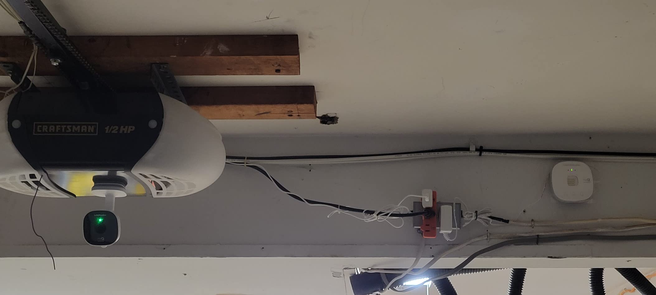 LiftMaster myQ Smart Garage HD Camera - WiFi Enabled - myQ Smartphone Controlled - Two Way Audio - Works with Key by Amazon in-Garage Delivery - Model MYQ-SGC1WLM, White customer photo 1