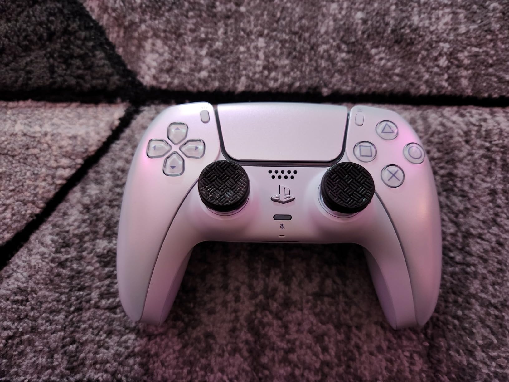 KontrolFreek Omni for Xbox One and Xbox Series X Controller | 2 Performance Thumbsticks | 2 Low-Rise Concave | Black customer photo 1