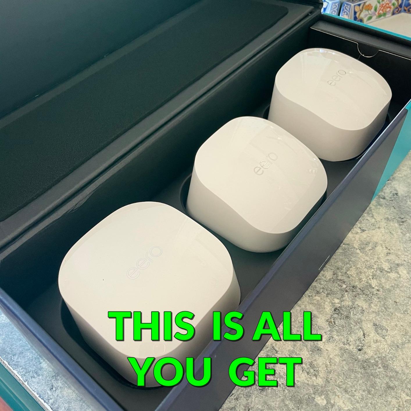 Amazon eero 6 mesh wifi add-on extender - Add up to 1,500 sq. ft. of Wi-Fi 6 coverage. Required eero mesh wifi system not included customer photo 2