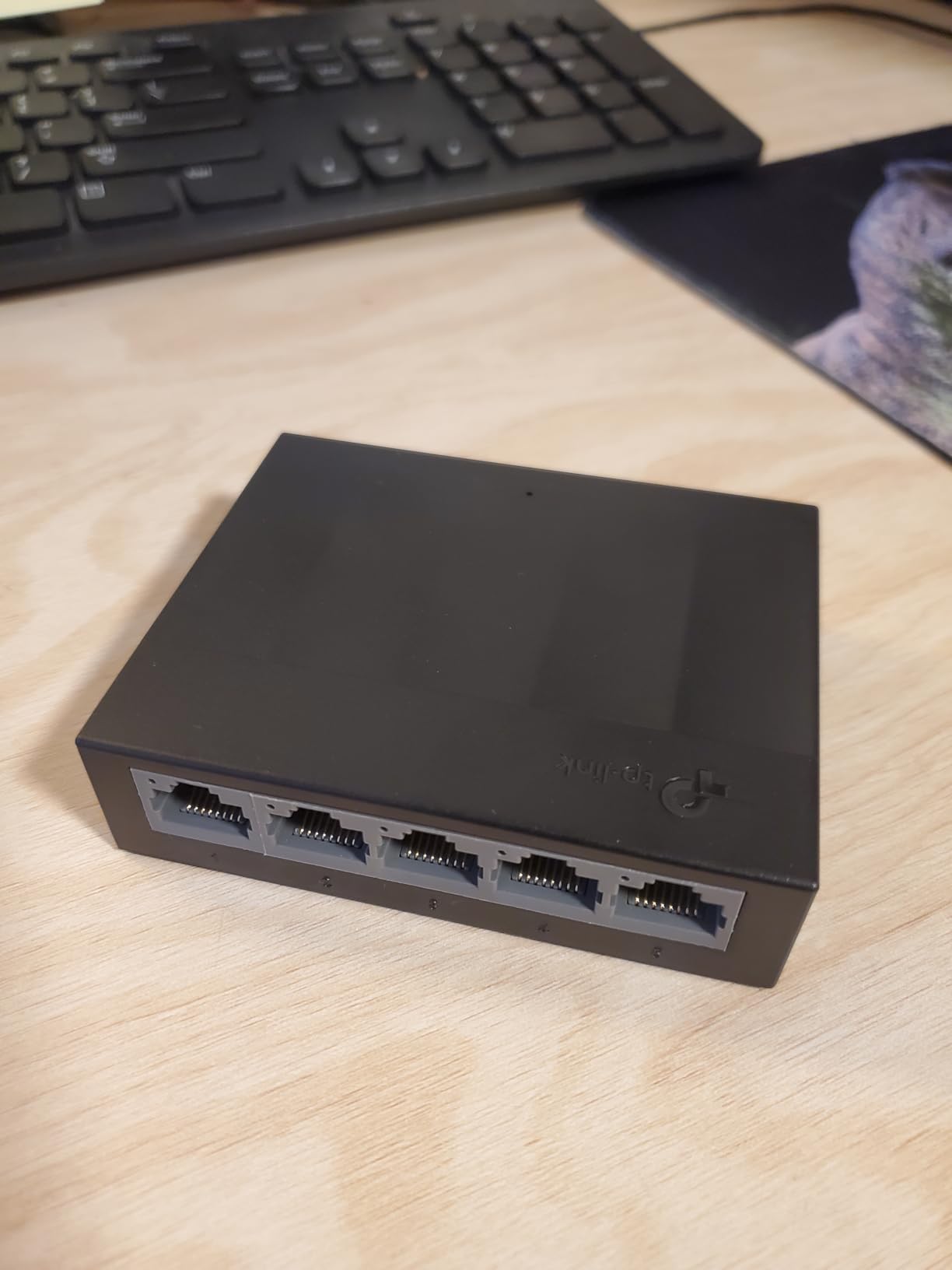 TP-Link Litewave 5 Port Gigabit Ethernet Switch | Desktop Ethernet Splitter | Unshielded Network Switch | Plug & Play | Fanless Quiet | Unmanaged (LS1005G) customer photo 2