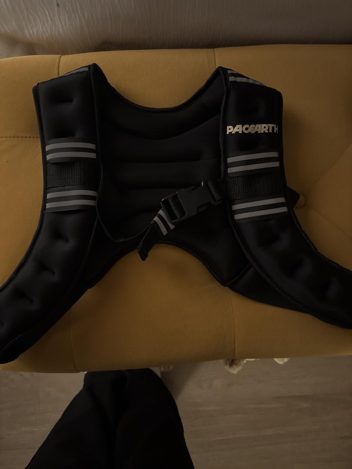 PACEARTH Weighted Vest,6lb/8lb/10lb/12lb/16lb/20lb/25lb/30lb Weight Vest with Reflective Stripe, Body Weight Vests for Women, Men, Weight Loss Workout, Strength Training, Running, Walking, Jogging customer photo 2