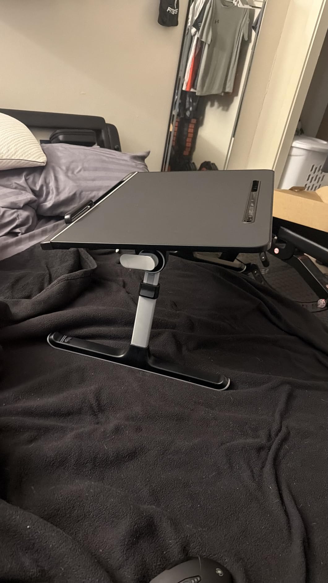 Laptop Bed Tray Desk, SAIJI X-Large Adjustable Laptop Table, Foldable Laptop Desk with Storage Drawer and Bookstand for Eating, Working, Writing, Gaming, Drawing customer photo 2