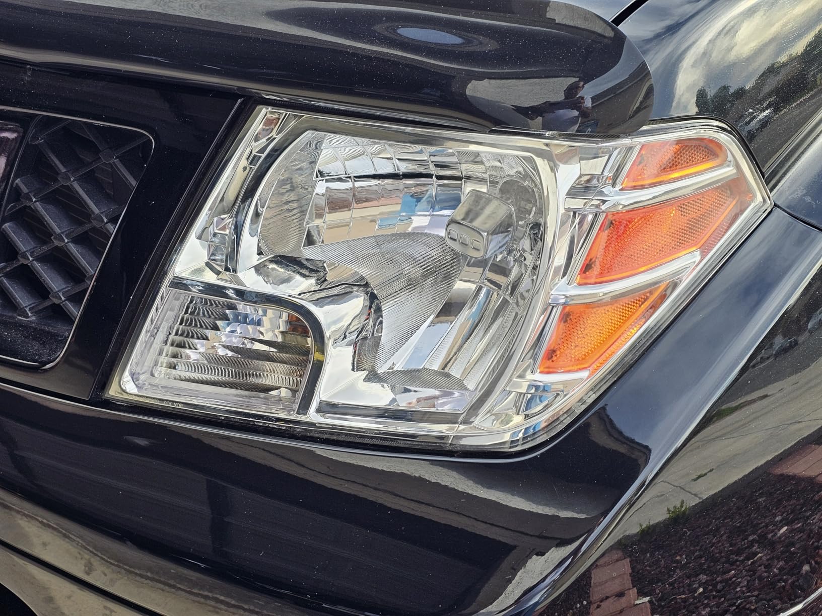 3M Ultra Headlight Restoration Kit, Contains Masking Tape, Light Sanding Discs, Wax Protectant and More, Use on Plastic Lenses Headlights, Taillights and More, Easy Heavy-Duty Restoration (39195) customer photo 2