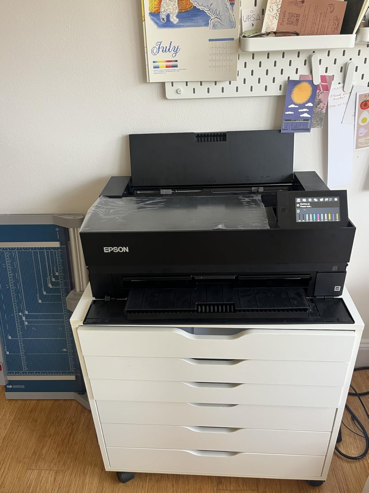 SureColor P900 17-Inch Printer,Black customer photo 1