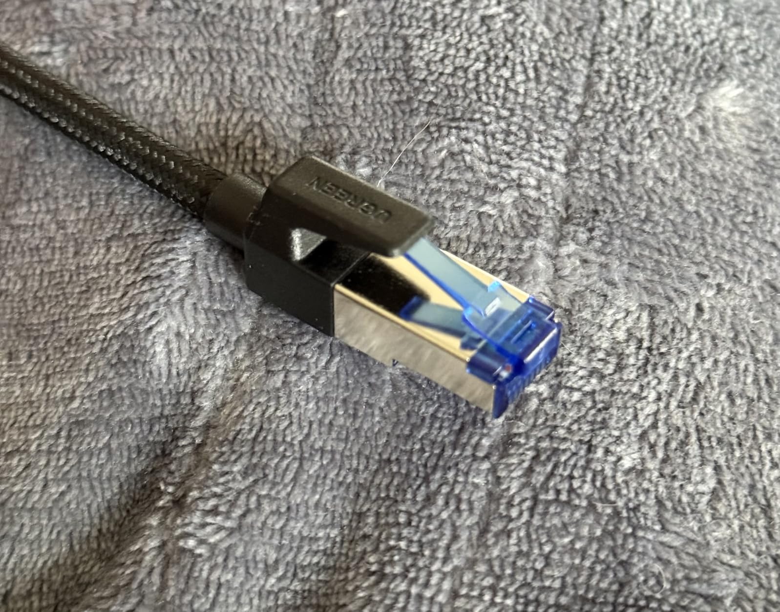 UGREEN Cat 8 Ethernet Cable 10FT, High Speed Braided 40Gbps 2000Mhz Network Cord Cat8 RJ45 Shielded Indoor Heavy Duty LAN Cables Compatible for Gaming PC PS5 Xbox Modem Router 10FT customer photo 2