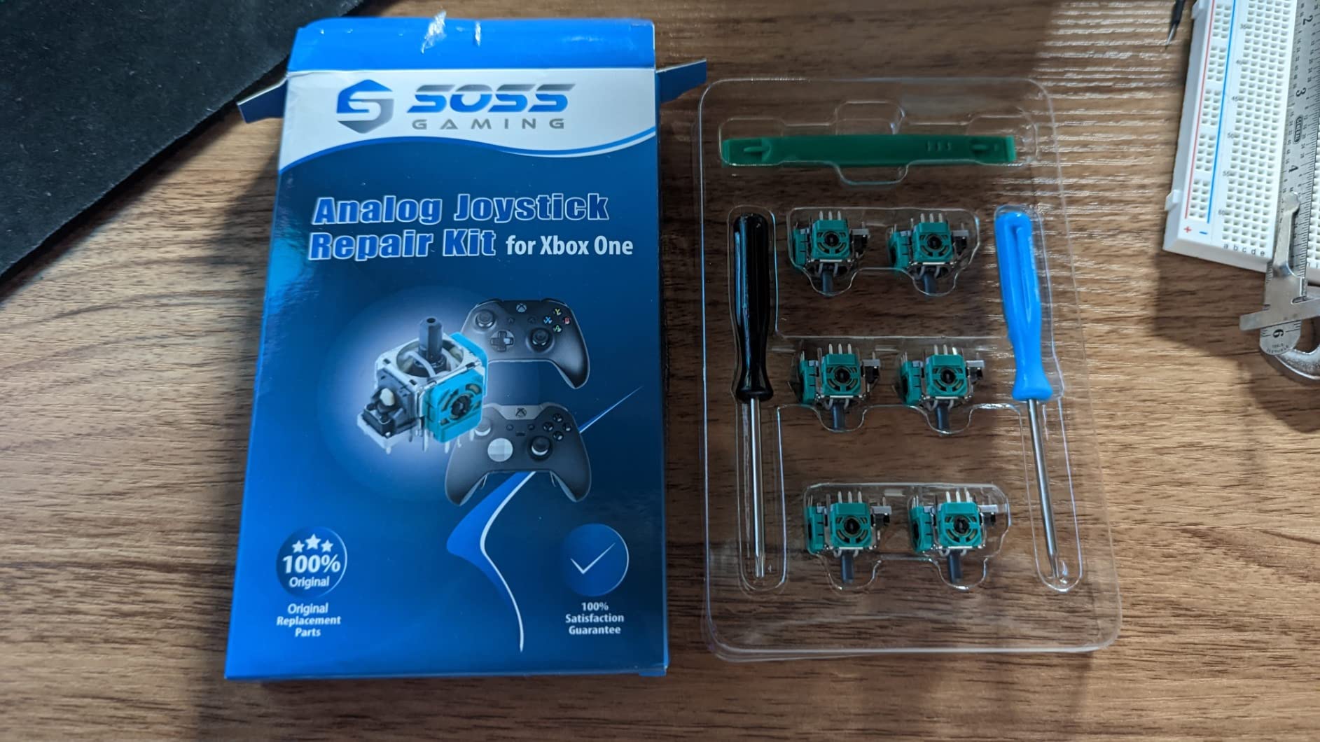 SOSS GAMING Genuine Analog Joysticks Repair Kit for Xbox One - Fixes Stick Drift, Broken, and Loose Joysticks on Regular, S, X and Elite Series 1 Controllers (6 Pack) customer photo 2
