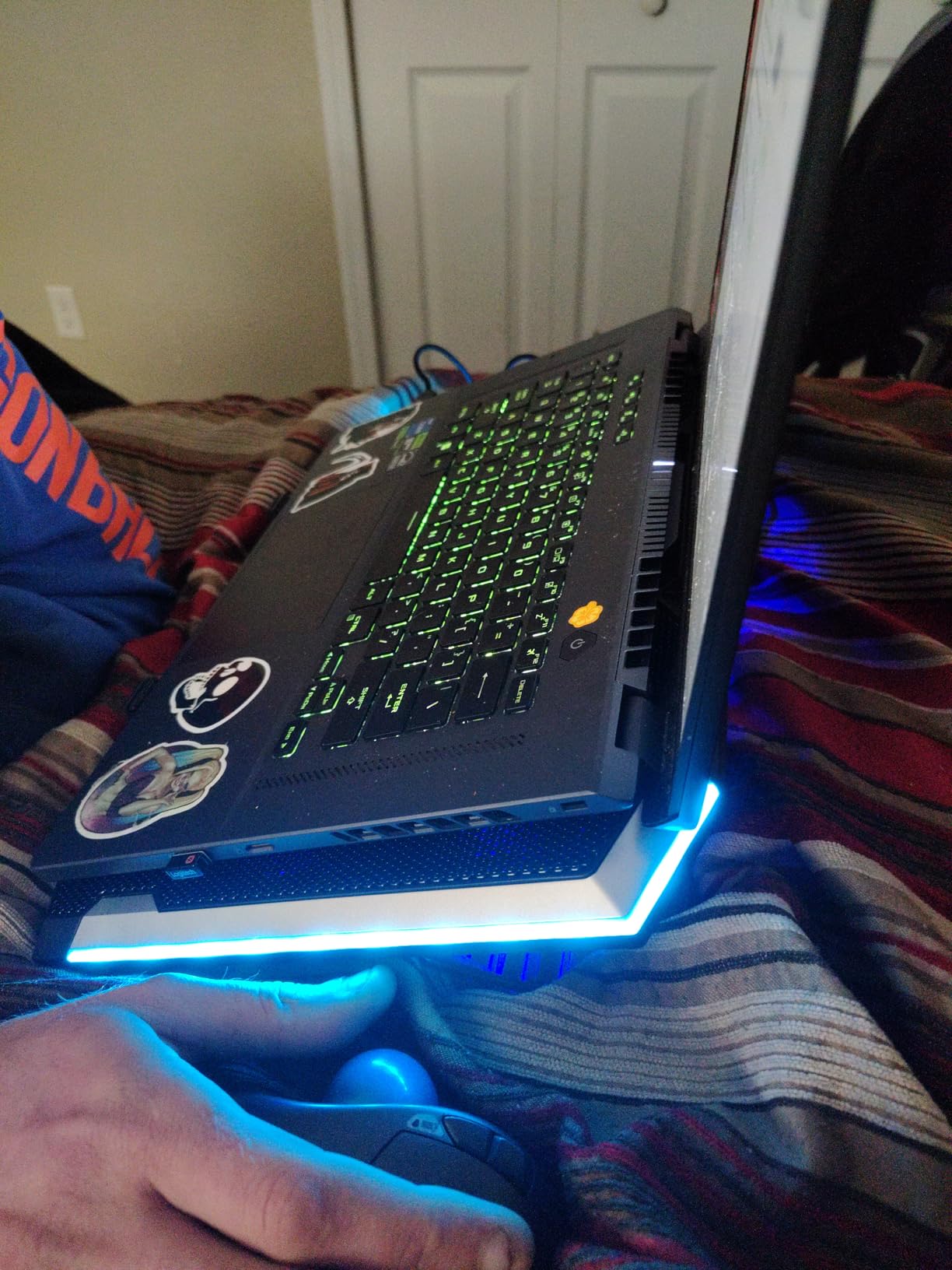 ICE COOREL Gaming Laptop Cooling Pad 15-17.3 Inch, Laptop Fan with 6 RGB Cooling Fans, Laptop Cooling Stand with 6 Height Adjustable, Laptop Cooler with LCD Screen, 2 USB Ports, Phone Stand customer photo 1