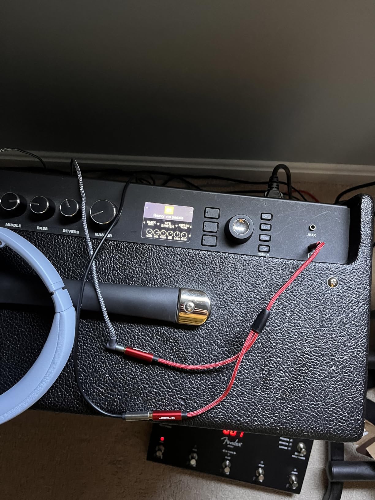 JSAUX Headphone Splitter 3.5mm, Audio Splitter 2 Female to 1 Male, Dual Headphone Adapter Compatible with PS4, PS5, Xbox, Nintendo Switch, PC Gaming Headsets, Phone, Tablet, Laptop and More-Red customer photo 1