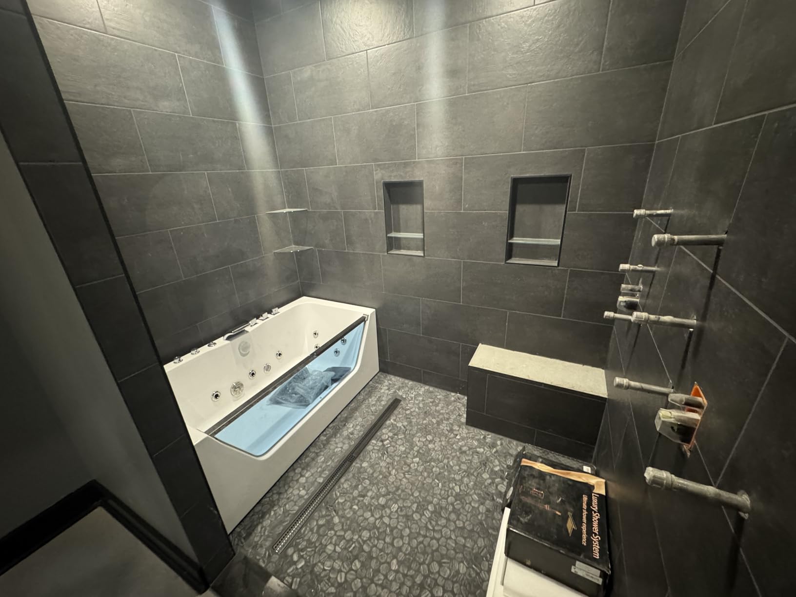 Empava 59 in. Acrylic Alcove Whirlpool Bathtub - Hydromassage Rectangular Jetted Soaking Tub with Center Drain - Waterfall Faucet customer photo 2