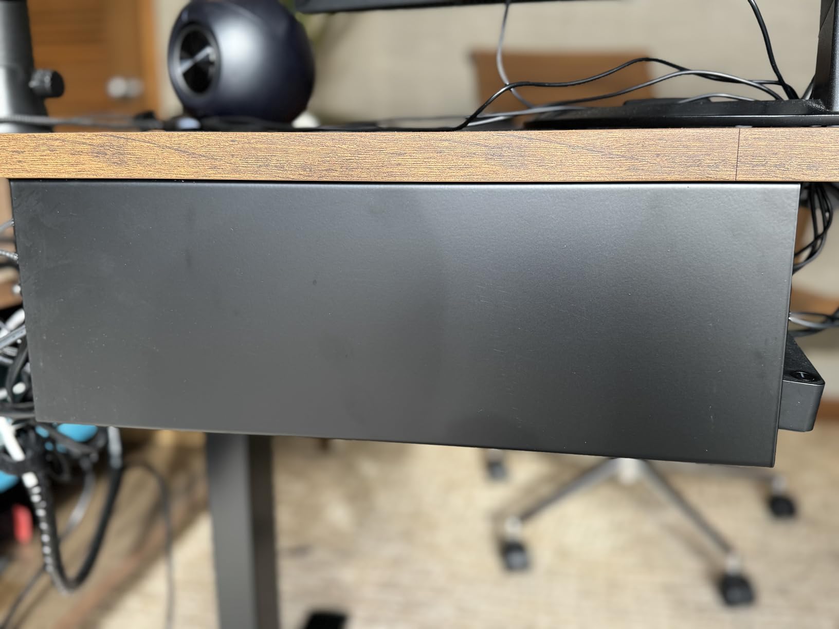 VIVO Under Desk 17 inch Cable Management Tray, Power Strip Holder customer photo 2