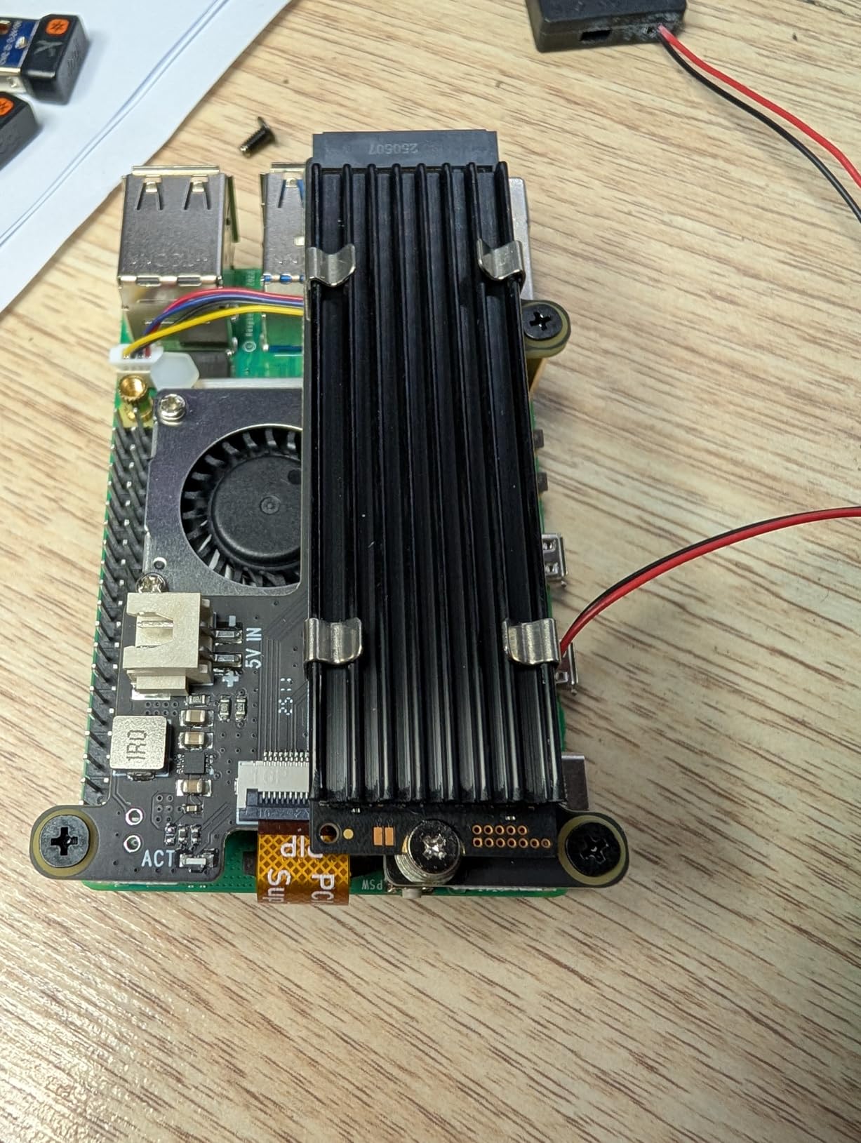 GLOTRENDS M.2 Heatsink Kits with Thermal Pad for 2280 M.2 SSD, Fit for Desktop PC/PS5/PS5 Slim Installation, 22x70x3mm Aluminum Body(2 Packs) customer photo 1