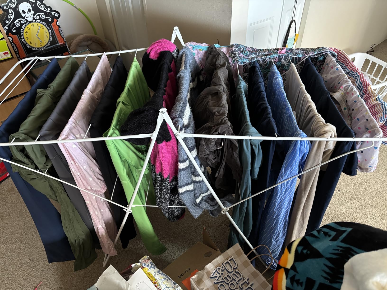 COMFEE' Portable Washing Machine, 0.9 cu.ft Compact Washer With LED Display, 5 Wash Cycles, 2 Built-in Rollers, Space Saving Full-Automatic Washer customer photo 2