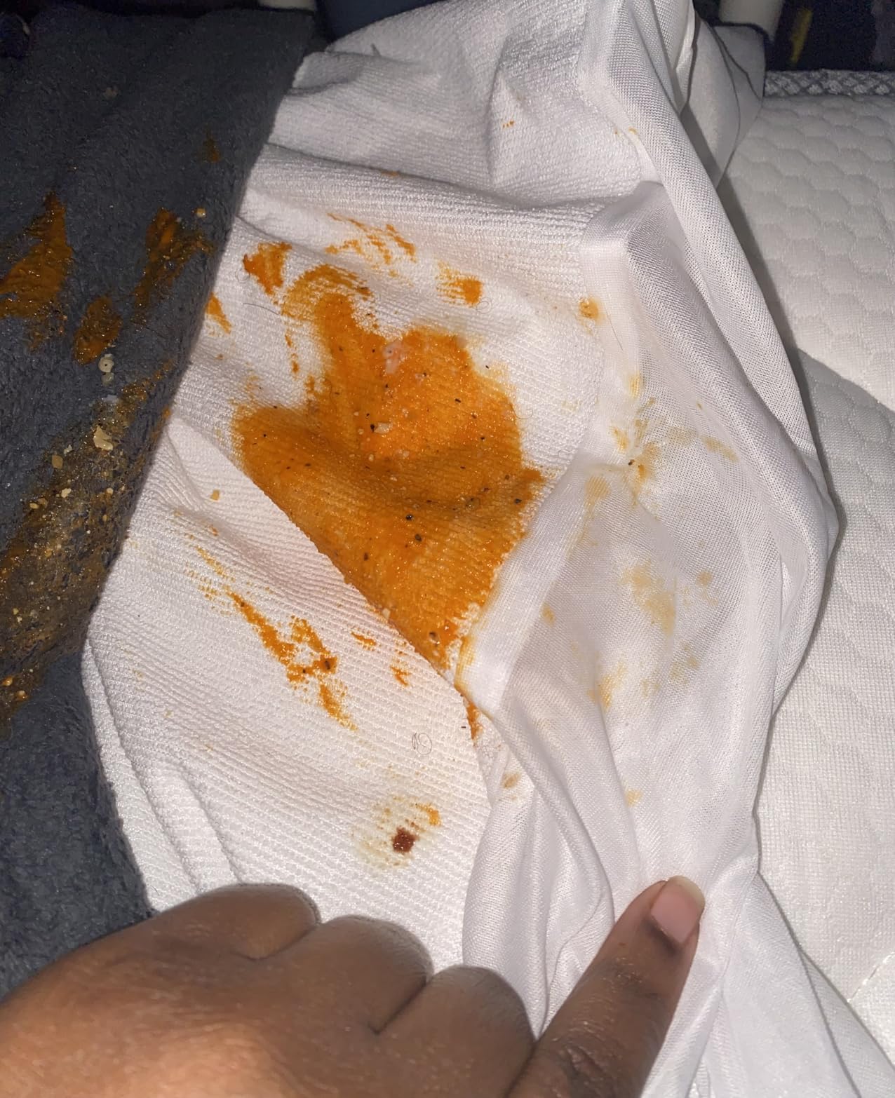 Queen Mattress Protector Waterproof Cover Absorbent Fitted Sheet up - 18'' Deep Pocket Mattress Cover Queen Size Bed Sheets, Terry Machine Wash Protection Mattress Protector customer photo 2