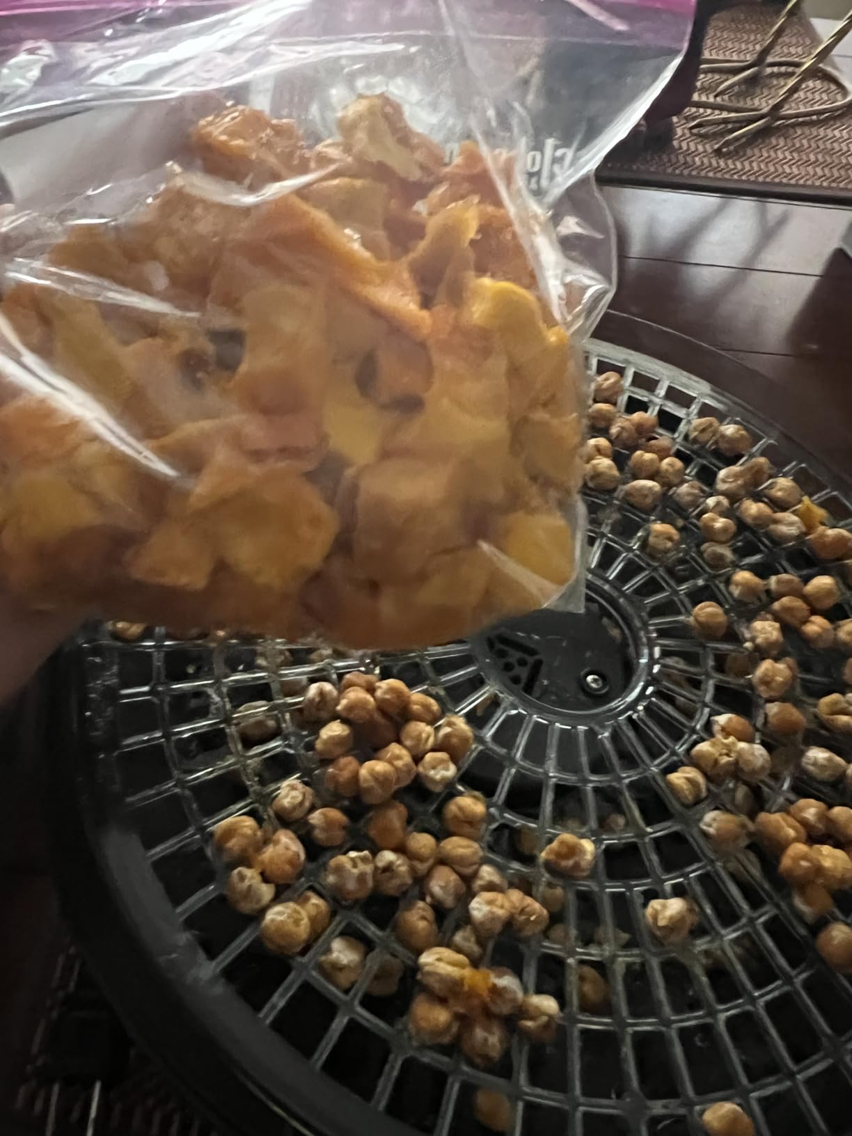 Elite Gourmet EFD319 Food Dehydrator, 5 BPA-Free 11.4