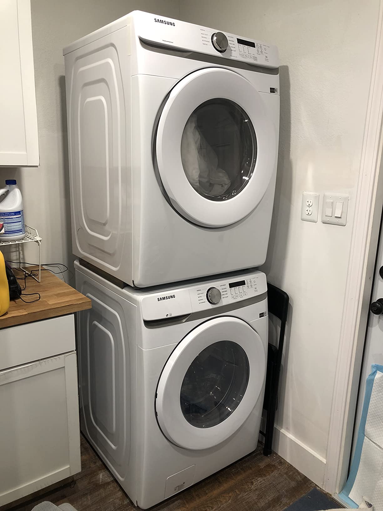 Samsung 4.5 cu. ft. High Efficiency Front Load Washer with Vibration Reduction Technology+, White, WF45T6000AW/A5 customer photo 1