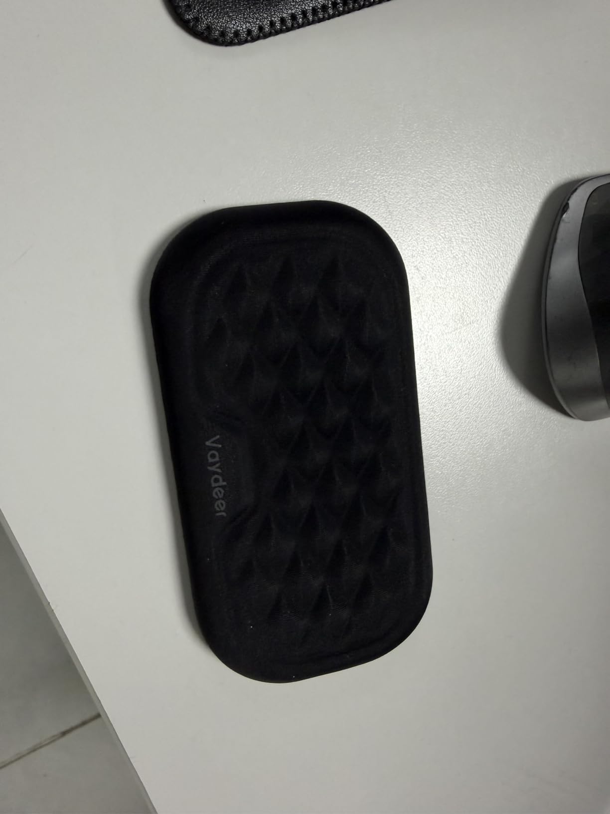 Vaydeer Keyboard Wrist Rest, Large Full Keyboard Support Pad, Memory Foam Hand Rest Cushion for Desk, Ergonomic Computer Laptop Mac Typing Padded, Office Gaming Palm Arm Carpal Tunnel Pain Relief customer photo 1