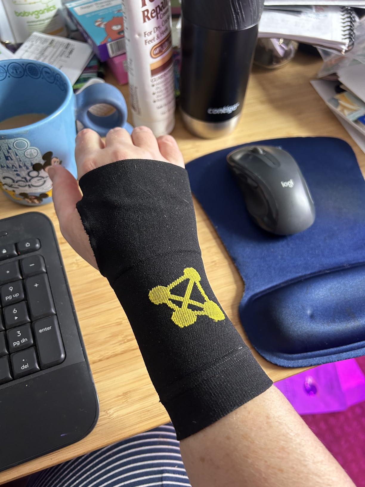 CopperJoint Wrist Brace for Carpal Tunnel Relief - Copper Compression Wrist Sleeve for Carpal Tunnel, Gaming Wrist Support, Yoga Wrist Support, Tennis Wrist Support, Wrist Sleeve (Pair, Small) customer photo 1