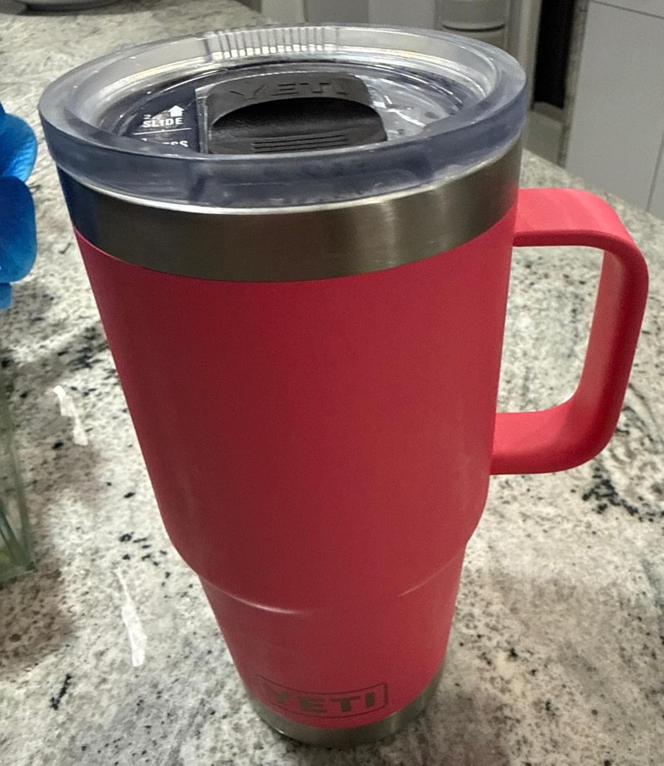 YETI Rambler 20 oz Travel Mug, Stainless Steel, Vacuum Insulated with Stronghold Lid customer photo 1