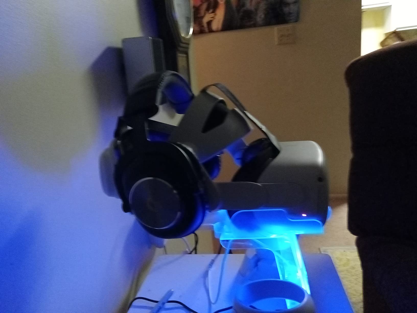 Logitech G PRO Gaming Headset for Oculus Quest 2 - Oculus Ready - Custom-Length Cable - PRO-G Precision Gaming Audio Driver - Steel and Aluminum Build - Low-Latency 3.5 mm Aux Connection customer photo 2