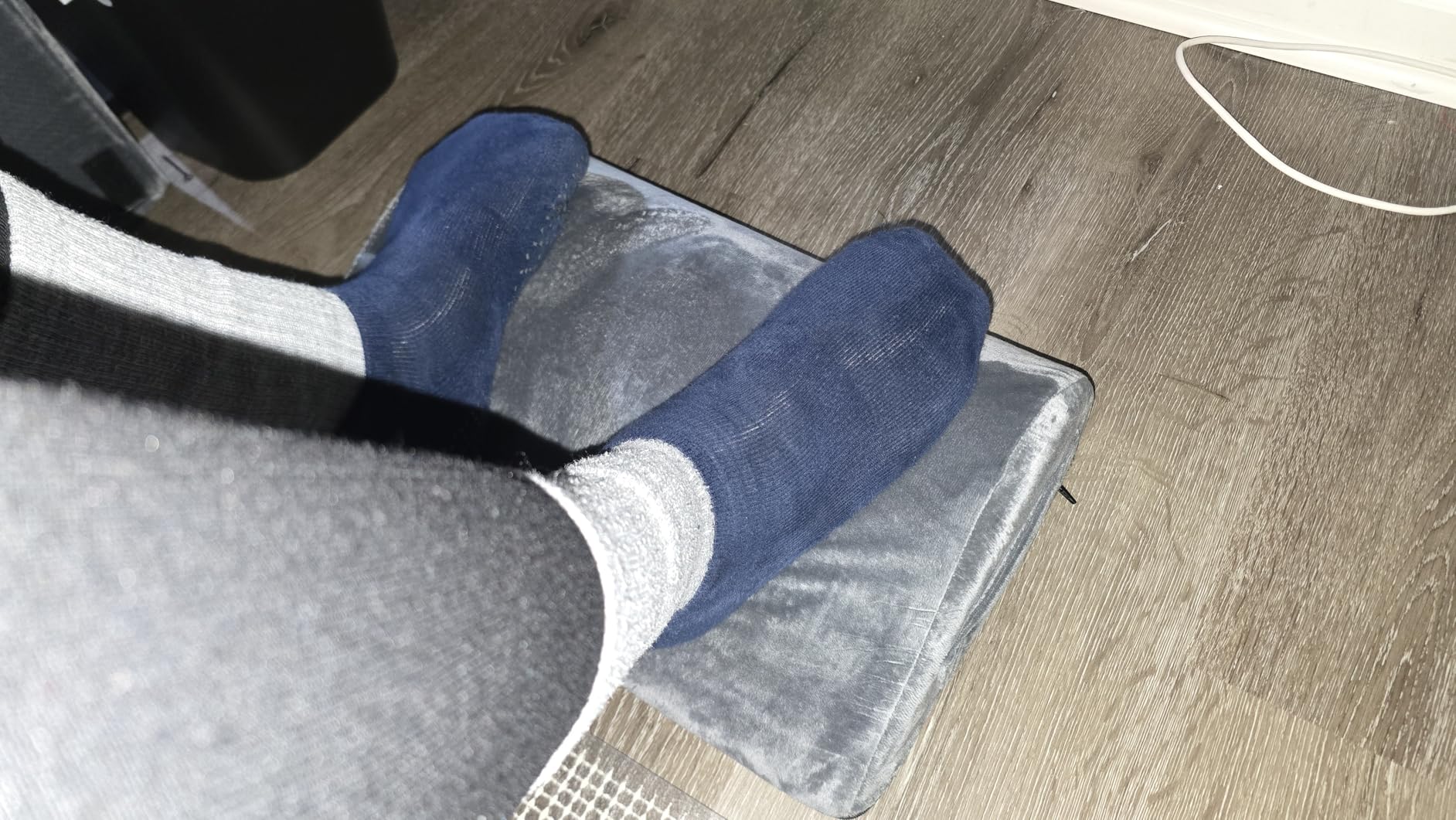 ComfiLife Foot Rest for Under Desk at Work - Adjustable Height Memory Foam Foot Stool for Under Desk, Office Chair & Gaming Chair - Ergonomic Footrest for Back & Hip Pain Relief (Black) customer photo 1