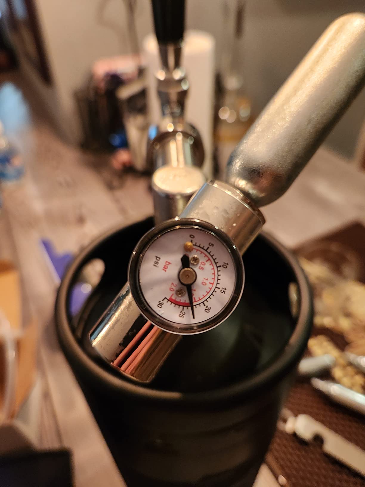 TMCRAFT 128oz Growler Tap System, Pressurized Stainless Steel Mini Keg with Cooler Jacket, Portable Home Dispenser System customer photo 2