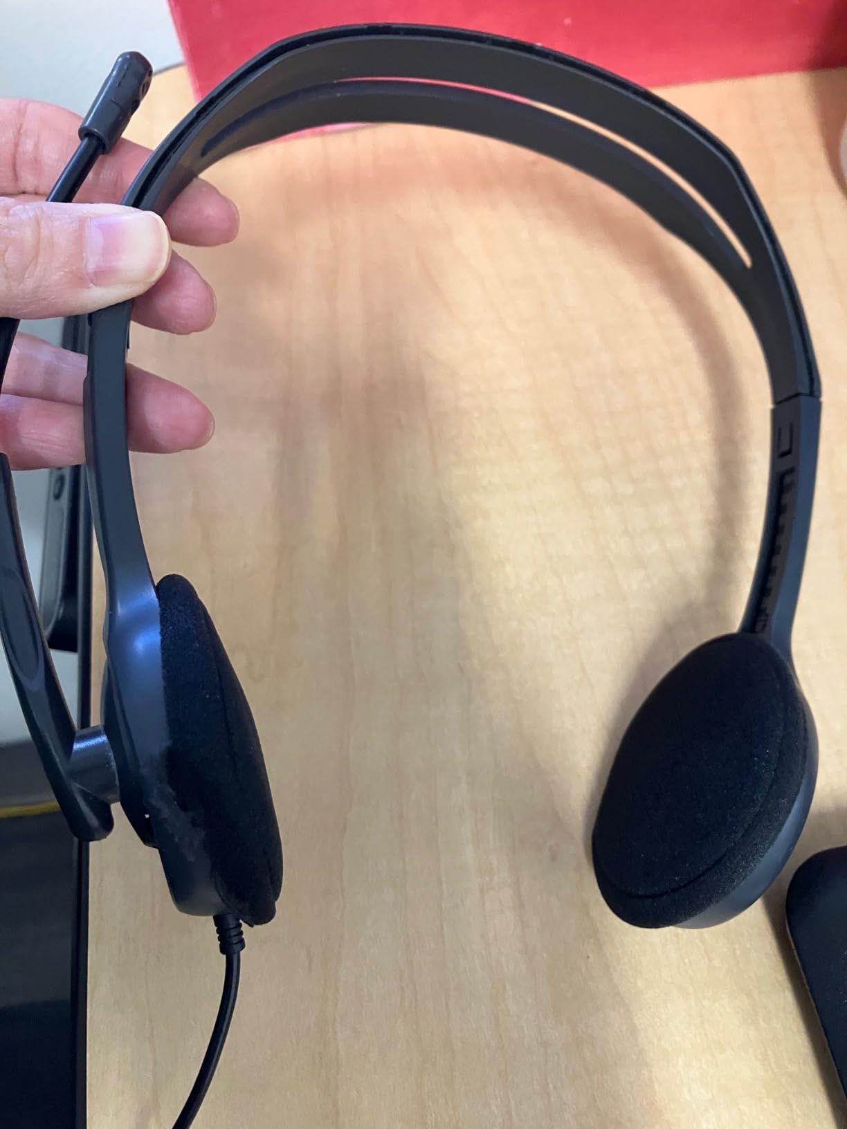 Ear Cushions Foam Replacement for Supra Plus Encore and Most Standard Size Office Telephone Headsets H251 H251N H261 H261N H351 H351N H361 H361N Headphones Disposable Covers, 5 Pairs customer photo 1