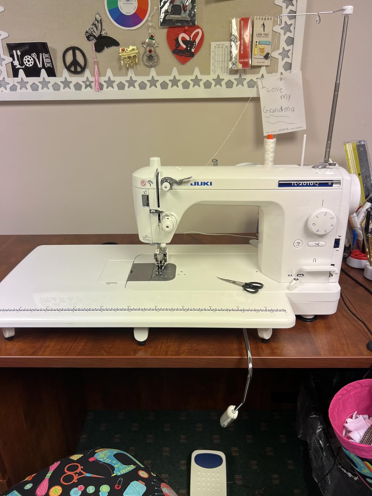 2010q Sewing and Quilting High Speed Semi-Industrial Machine customer photo 2