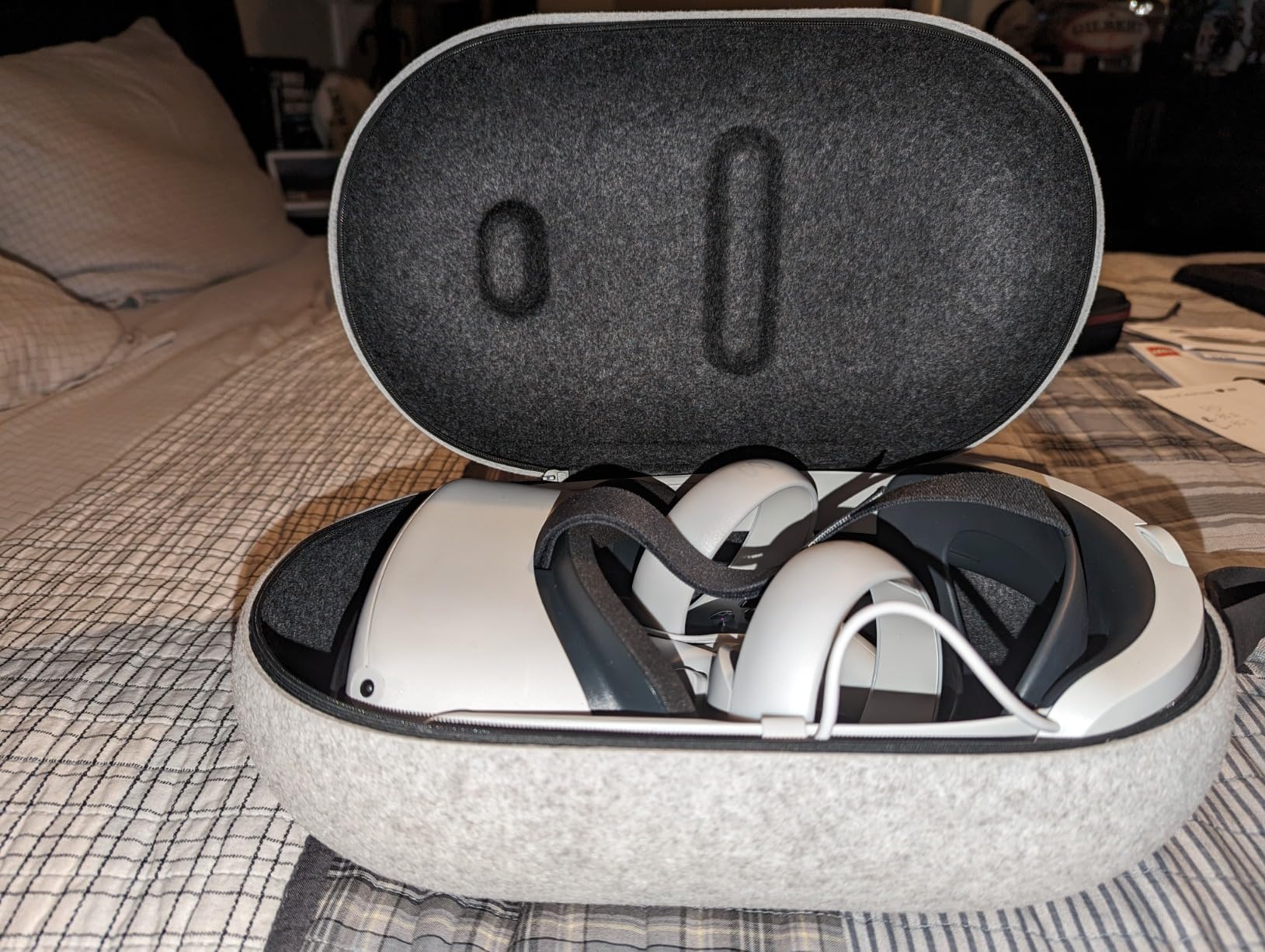 Meta Quest 2 Carrying Case for Lightweight, Portable Protection - VR customer photo 2