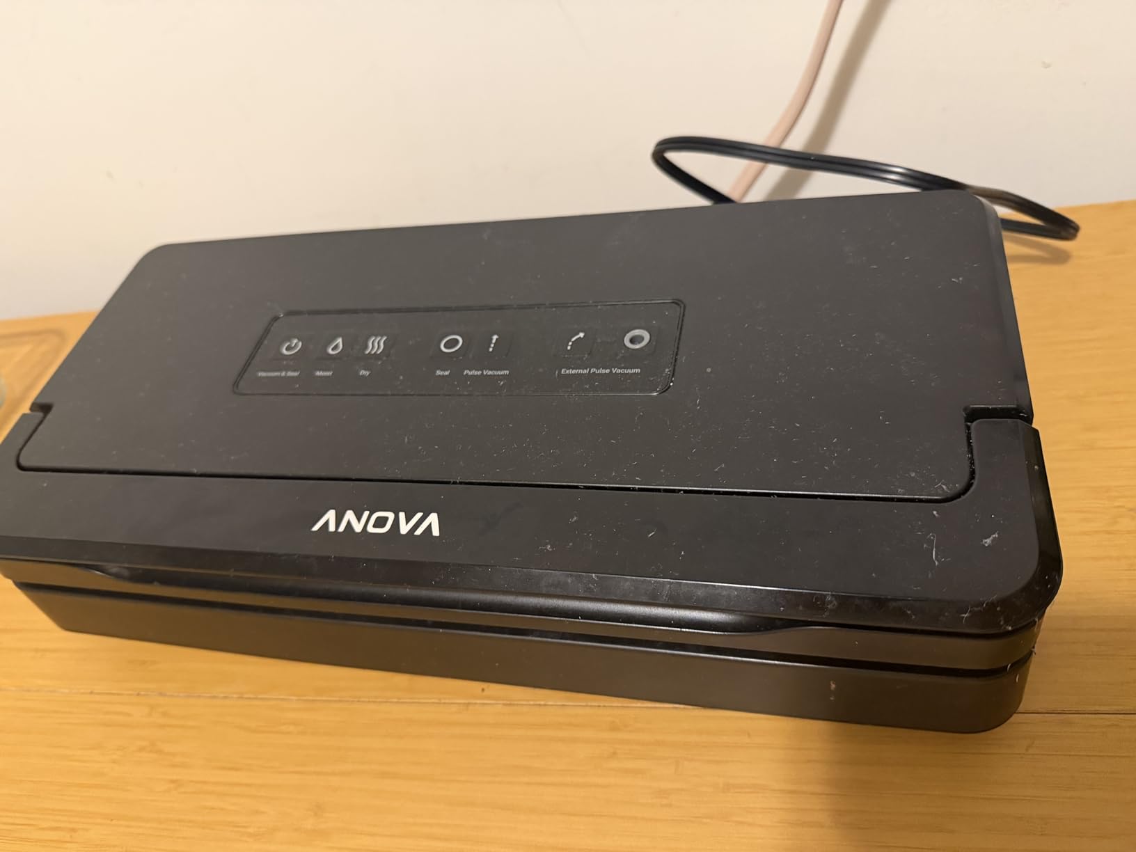 Anova Culinary Precision Vacuum Sealer Pro, Includes Large Bag Roll (19ft), Wet & Dry Dual Food Vacuum Sealer Machine for Sous Vide and Long-Term Storage, 2-Year Warranty customer photo 1