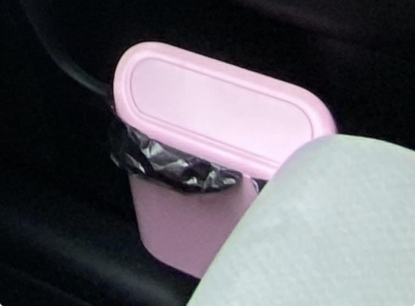 Accmor Car Trash Can with Lid, Mini Auto Dustbin Garbage Organizer with 30 Pcs Plastic Trash Bag, Automotive Garbage Container Bin for Vehicle, Home, Office customer photo 2