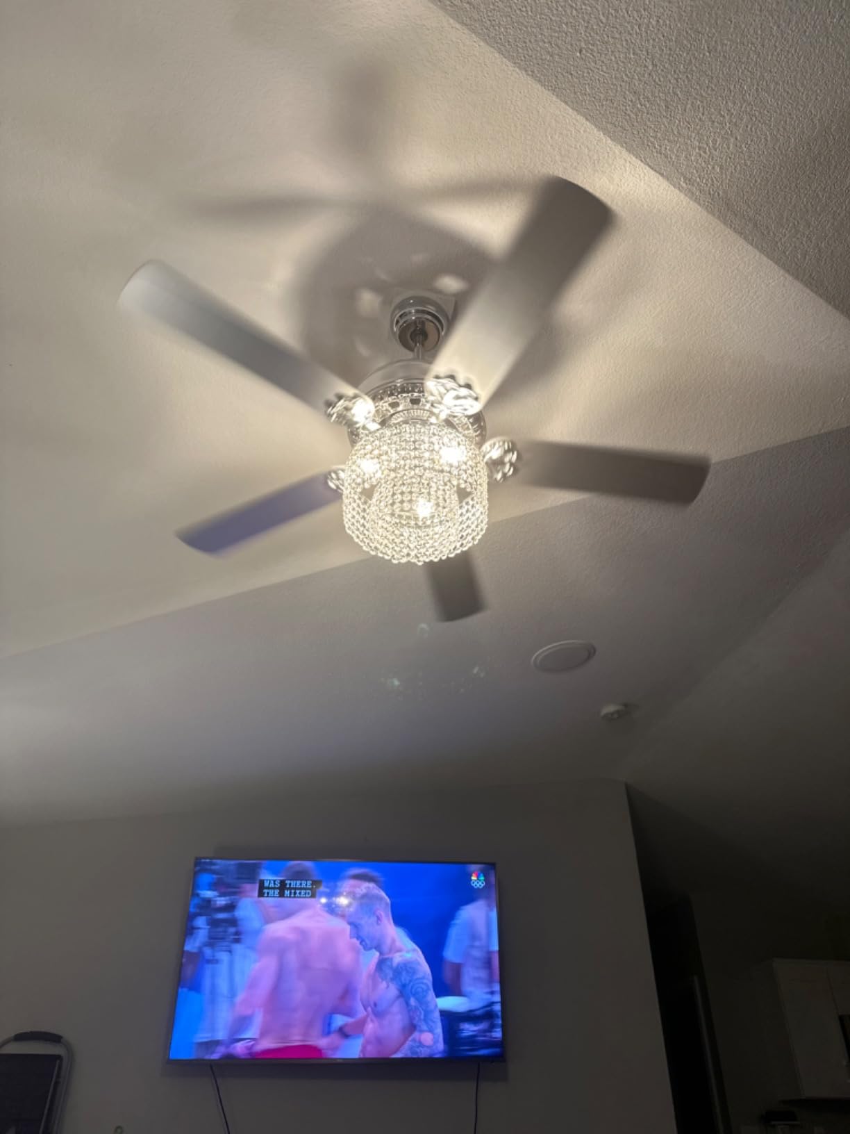 CROSSIO 52 Inch Crystal Ceiling Fan with Light and Remote Control, Modern Chandelier Fan with 5 Reversible Wood Blades Chrome Fandelier for Living Room Bedroom customer photo 2