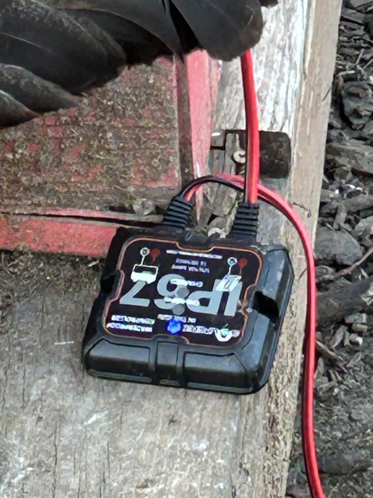 SOLPERK Solar Panel Kit 20W 12V, Waterproof Solar Battery Trickle Charger Maintainer + Smart MPPT Controller + Adjustable Mount Bracket for Boat Car RV Motorcycle Marine Automotive customer photo 1