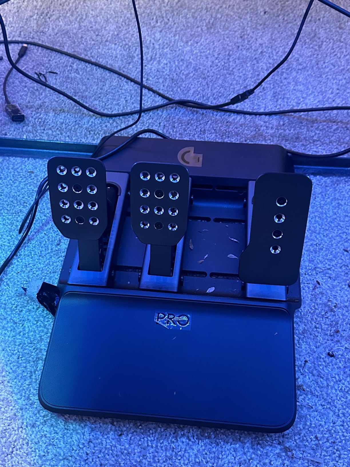 Logitech G PRO Racing Pedals - Racing Simulator Pedals with 100kg Load Cell Brake, Fully Customizable, Swappable Springs & Elastomers, Modular Design customer photo 2