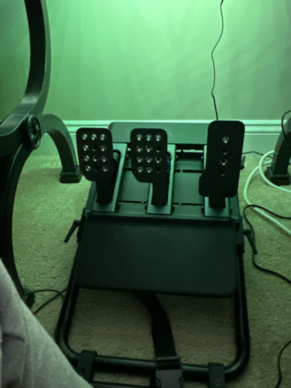 Logitech G PRO Racing Pedals - Racing Simulator Pedals with 100kg Load Cell Brake, Fully Customizable, Swappable Springs & Elastomers, Modular Design customer photo 3