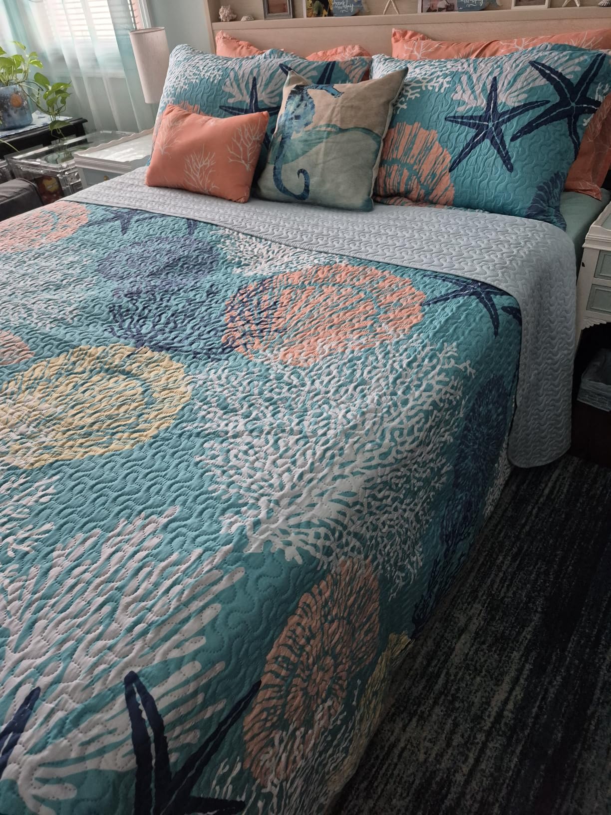 Bedsure Pillows Queen Size Set of 2 - Hotel Collection Bed Pillows for Sleeping, with Down Alternative Filling, Soft Support for Back, Stomach or Side Sleepers, Queen/Full, 28