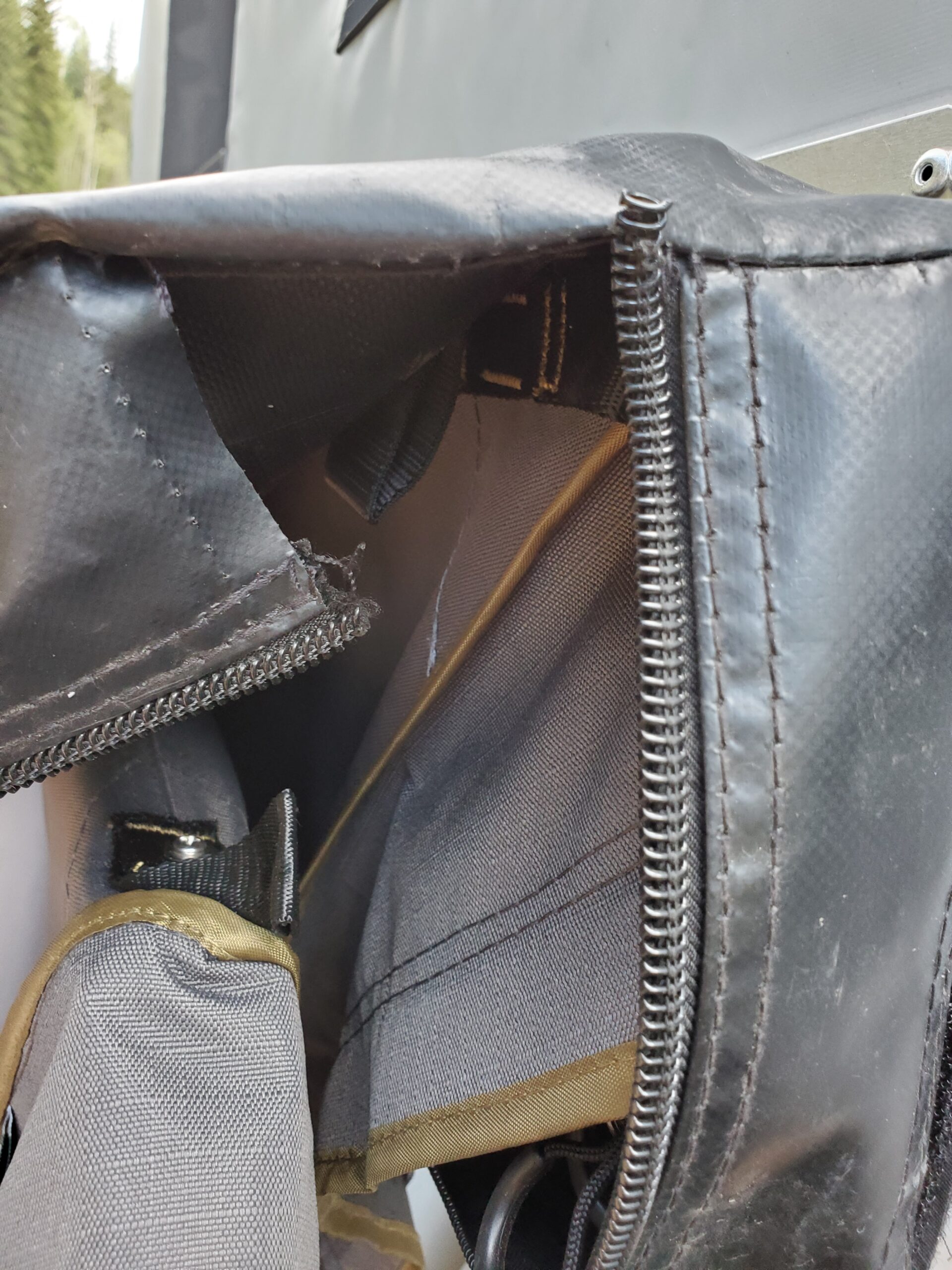 Overland Vehicle Systems HD Nomadic 270 LT Awning Driver Side | 80 Sq Ft of Coverage | Dark Gray Fabric with Black Travel Cover Included | Twist and Lock Technology | Heat-Sealed Seams customer photo 2