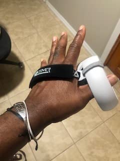 VR Cover Controller Grips for Meta/Oculus Quest 2 (Light Grey) customer photo 1