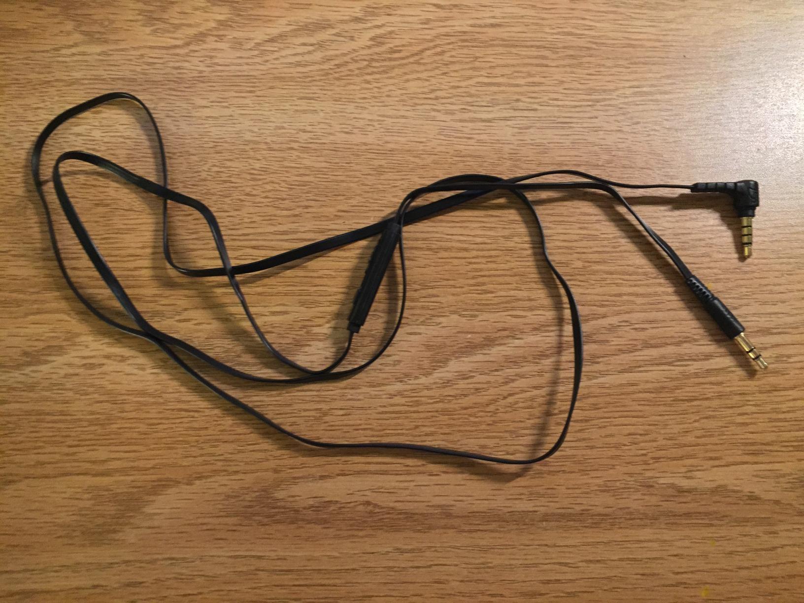 MEE audio ClearSpeak Universal Headset Cable with Boom Microphone, Black (CBL-BM-BK), 1.8m customer photo 1