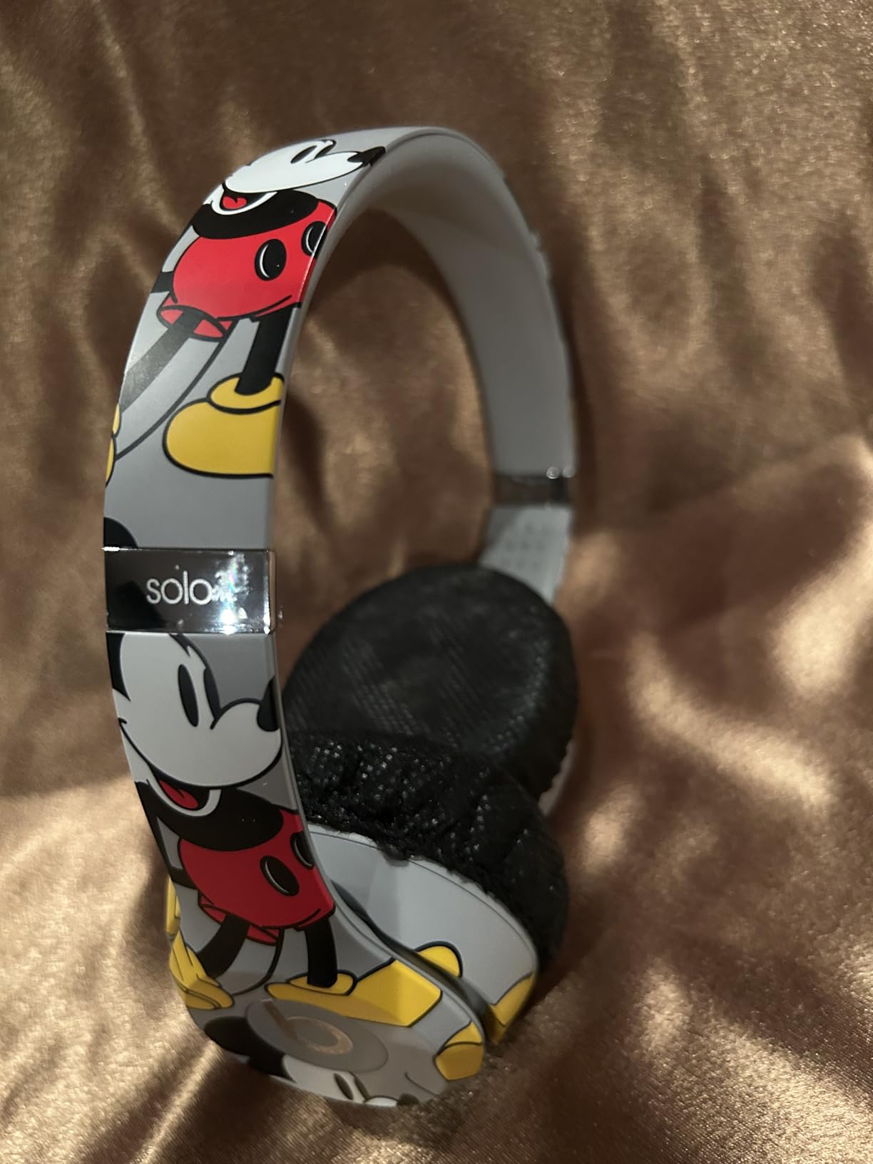 BBTO 100 Pieces Headphone Ear Covers Disposable Earphone Sanitary Non-Woven Stretch Earpad Covers Fit for Most on Ear Headphones (11 cm, Black) customer photo 2