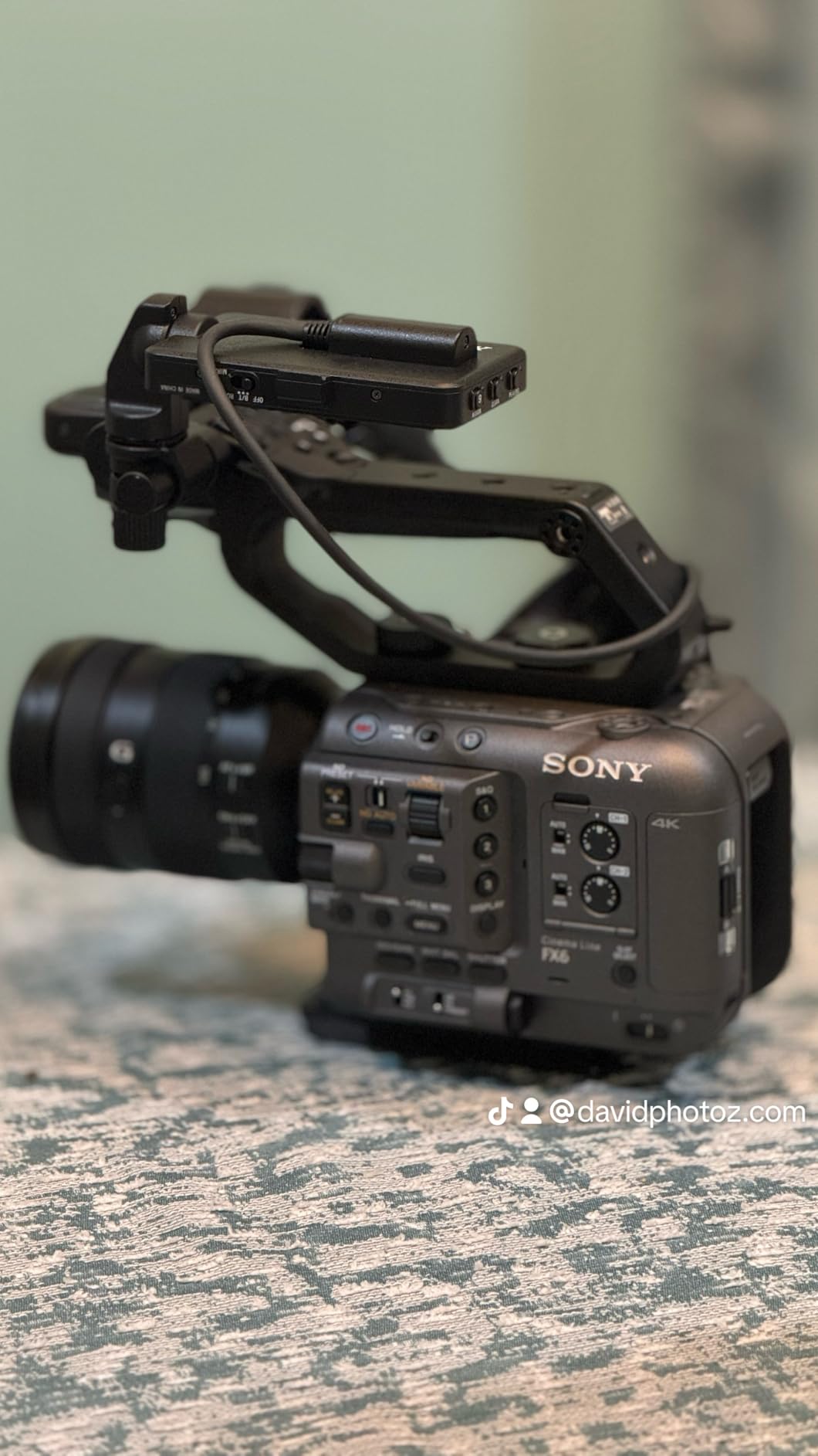 SONY ILME-FX6 Cinema Line Full-Frame Camera customer photo 1