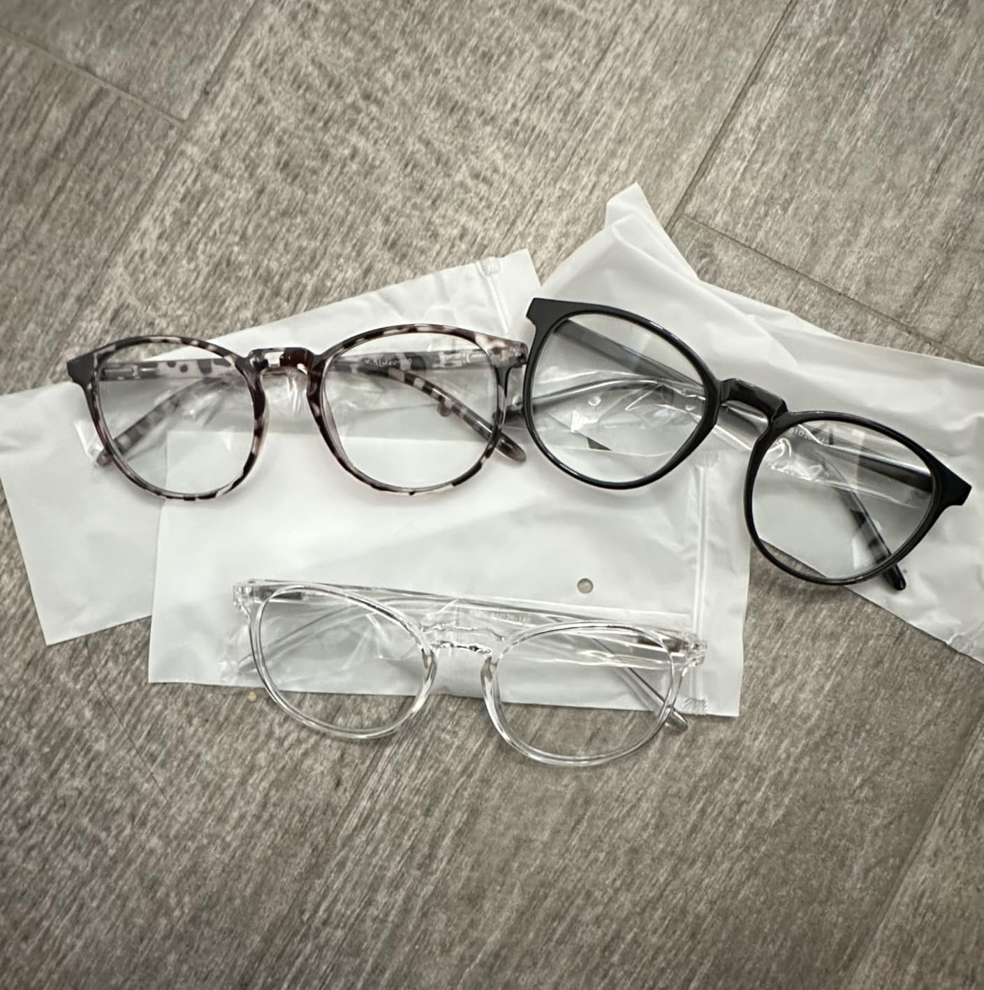 IBOANN Chic & Comfy Blue Light Glasses for Women - 3-Pack Round Frames, Screen-Ready Style with UV Protection Coating customer photo 2