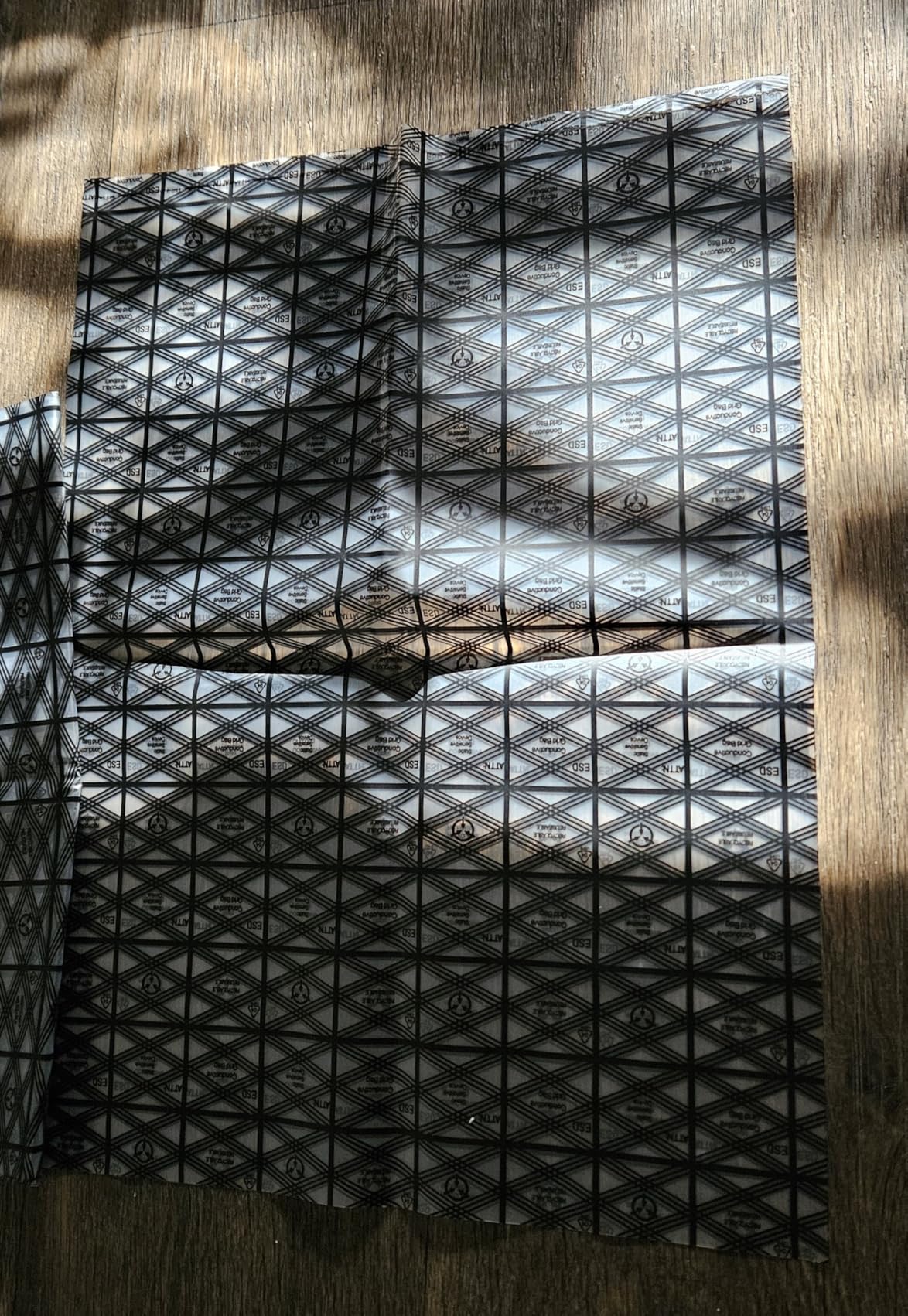 GLOTRENDS Anti Static Bags ESD Bags for Electronics Motherboard GPU Video Card LCD Screen, 5pcs 12x16in/30x40cm, Open Top Design, Non-Toxic PET Materials customer photo 2