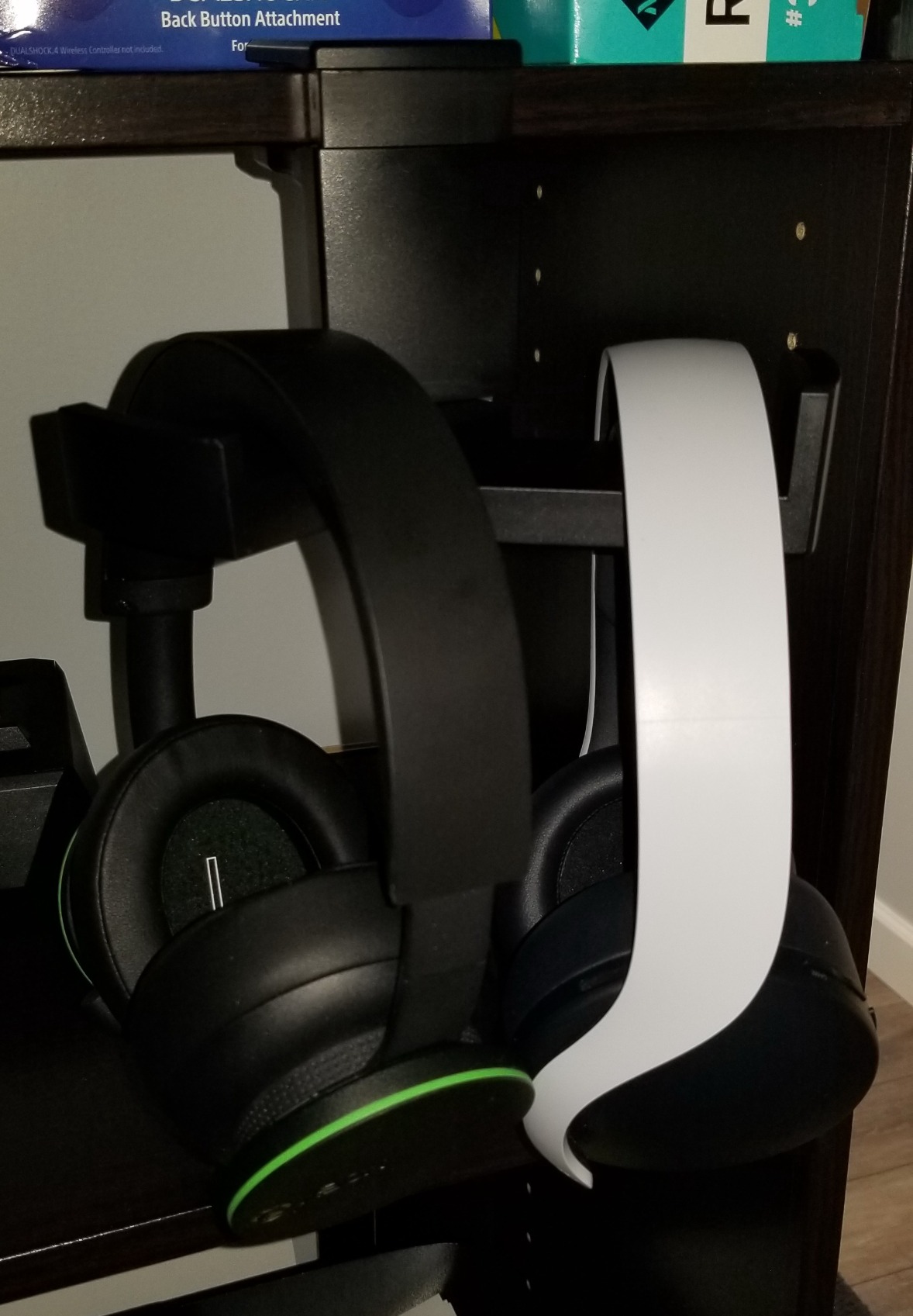 Dual Headphone Stand Holder - EURPMASK 2 in 1 PC Gaming Headset Hooks, 360 Degree Rotating Headphone Hanger with Adjustable Clamp & Cable Clip Organizer, Headset Mount Under Desk Earphone Clamp-Black customer photo 2