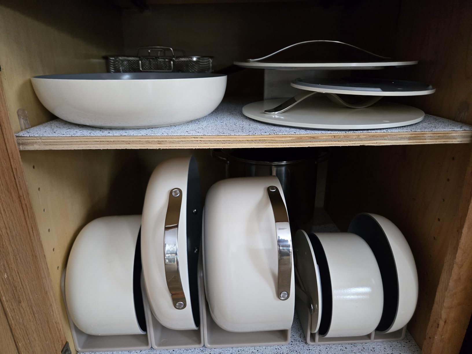 Caraway Non-stick Ceramic Cookware Set (12 Piece) Pots, Pans, Lids and Kitchen Storage - PFAS & PFOA Free - Oven Safe Pan Set & Compatible with All Stovetops - Cream customer photo 2