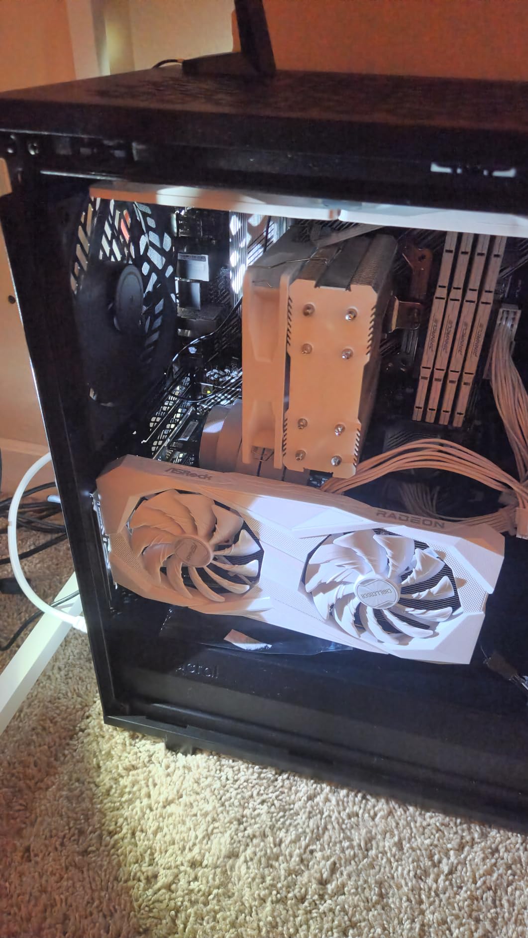 LINKUP Ultra PCIe 4.0 X16 Riser Cable [RTX4090 RX6950XT x570 B550 Z690 Tested] Shielded High-Speed Vertical Mount Gaming PCI Express Gen4 90 Degree Socket {10cm / 3.9