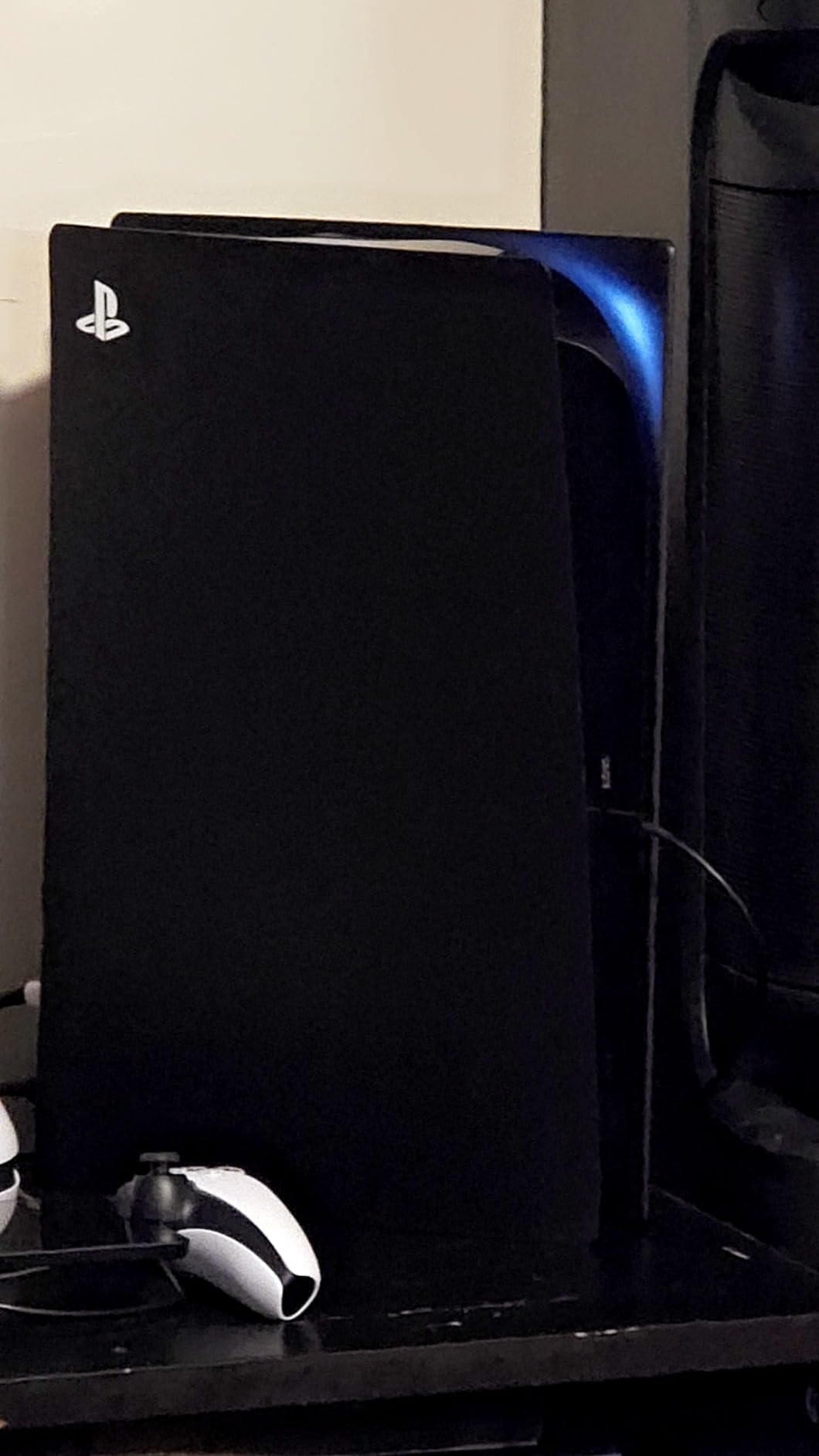 PEYANZ Faceplate for PS5 Console (Disc Edition), Cover Plate, ABS Shell, Anti-Scratch Skin, Heat Dissipation, Dustproof, with Extra 2 Controller Silicone Covers customer photo 2