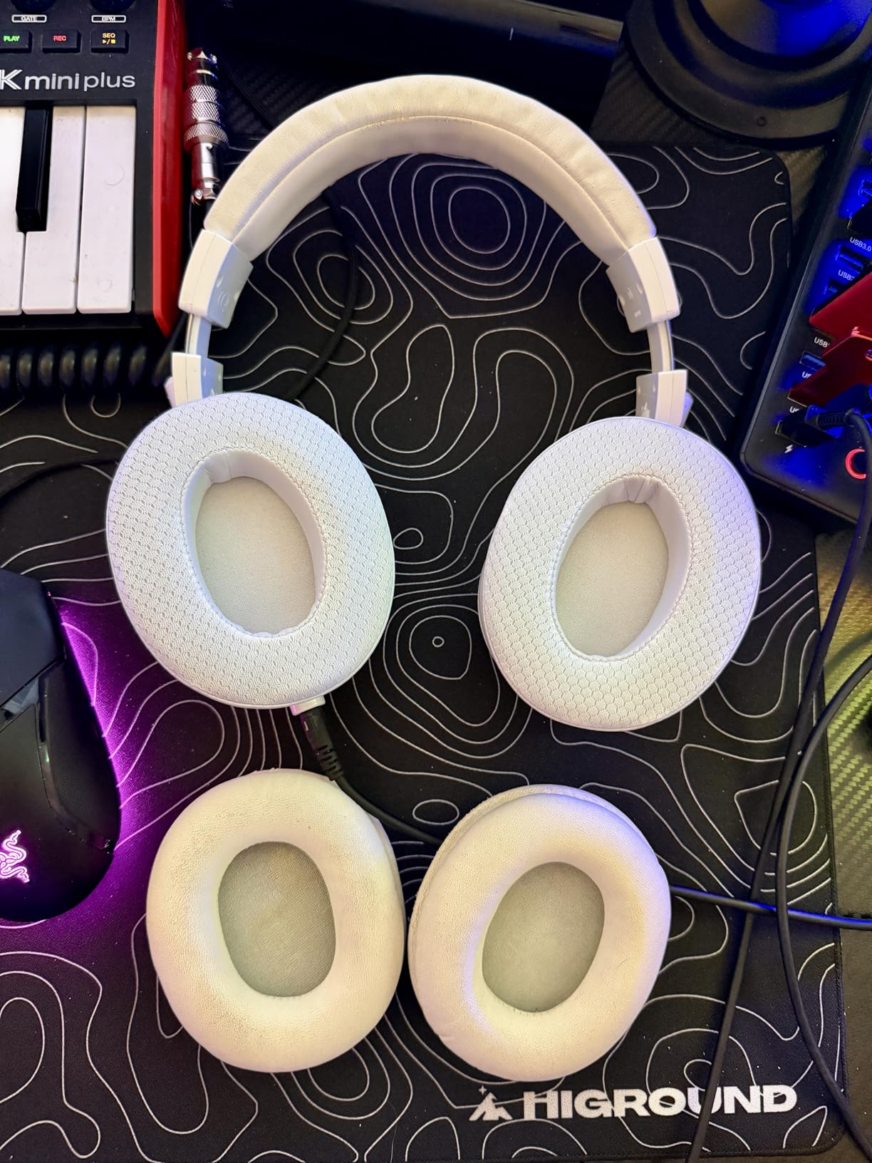 WC Freeze Cooling Gel Earpads - Compatible with HyperX Cloud, Steelseries Arctis, ATH M50X, G Pro X & More - Major Comfort Upgrade & Cooler for Longer | Black customer photo 2