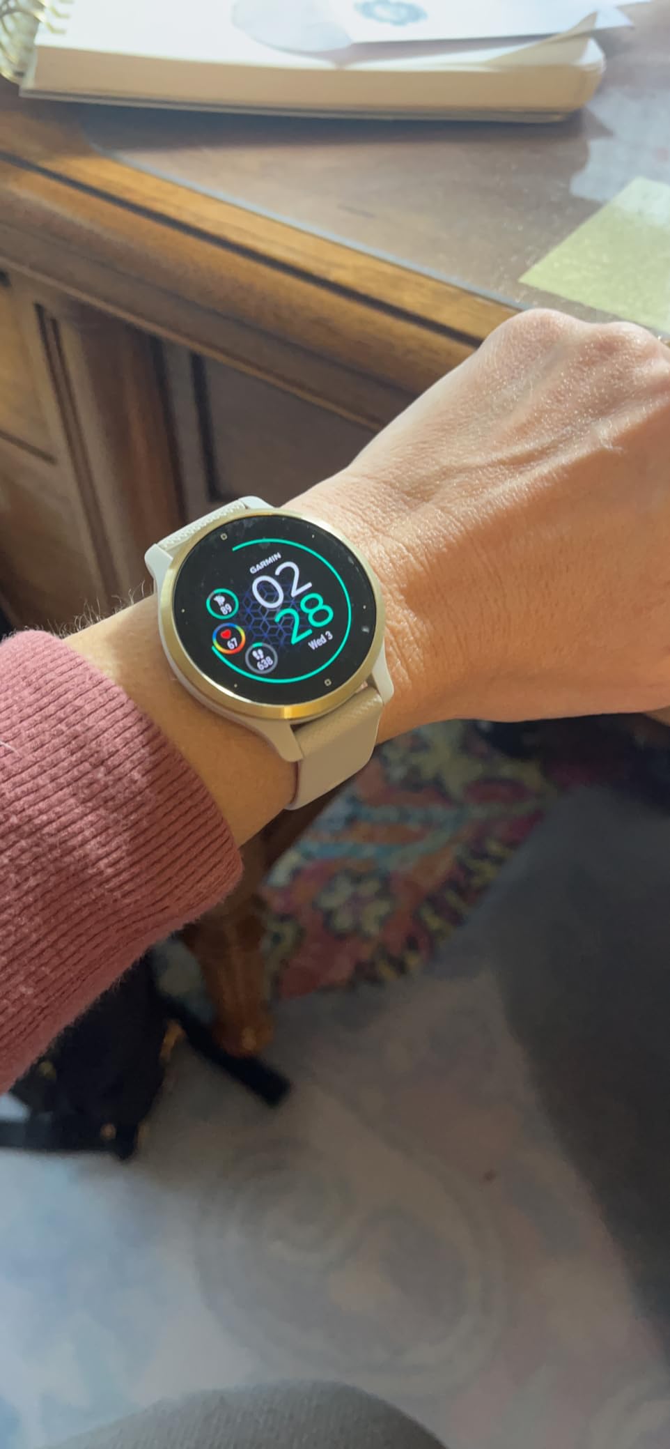 Venu 2S, Smaller-Sized GPS Smartwatch with Advanced Health Monitoring and Fitness Features, Slate Bezel with Graphite Case and Silicone Band customer photo 2